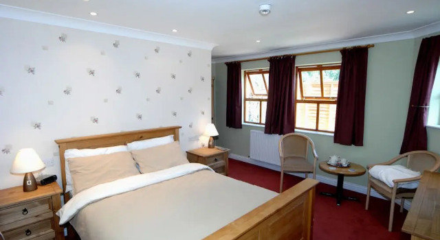Номер Superior New Overlander Inn