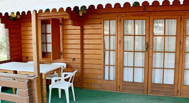Двухместное бунгало c 1 комнатой Camping La Ardilla Roja