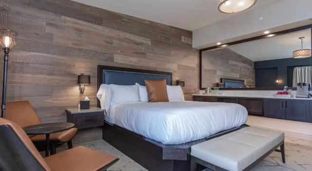 Номер Standard с видом на реку Ghost Light Inn