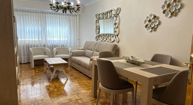 nice apartment Don Santiago, Забронировать Апартаменты/квартира Отели Сантьяго-де-Компостелы с парковкой, рядом с Estatua de Afonso II, Парковка