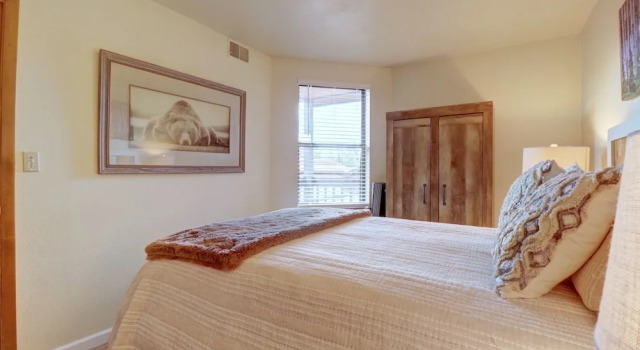 201c Mountain Side 1br 1ba 1 Bedroom Condo by RedAwning