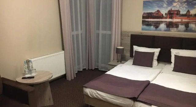 Hotel Piast, Varaa Hotelli Malbork Pommeri
