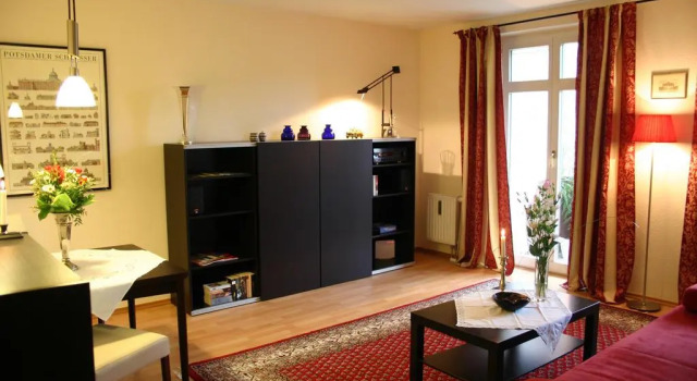 Apartment am Rathaus Potsdam-Babelsberg, Book Apartment Potsdam Brandenburg