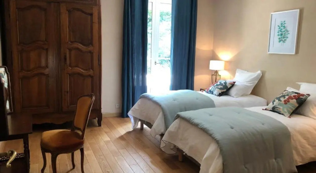 La Souveraine, Prenota Hotel Hotel a Alvernia con parcheggio, Parcheggio