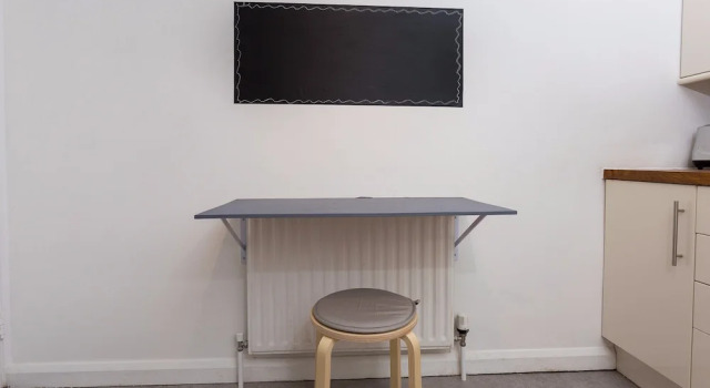 3 Bedroom Flat next to Victoria Park Sleeps 6