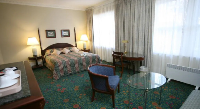 Двухместный номер Superior Darcys Hotel