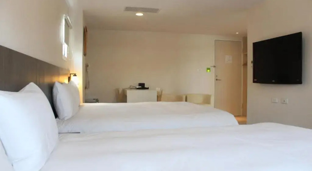 Четырёхместный номер Superior Sunnyside Hotel
