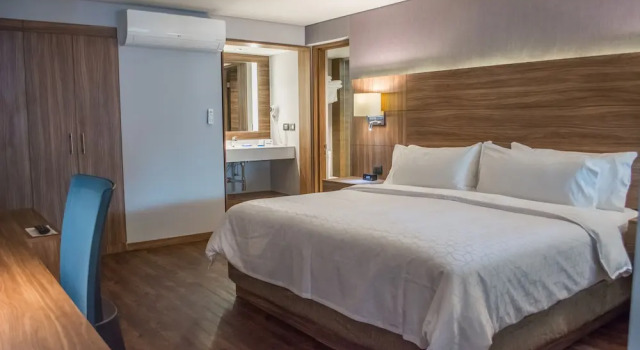 Люкс Holiday Inn Express Morelia by IHG
