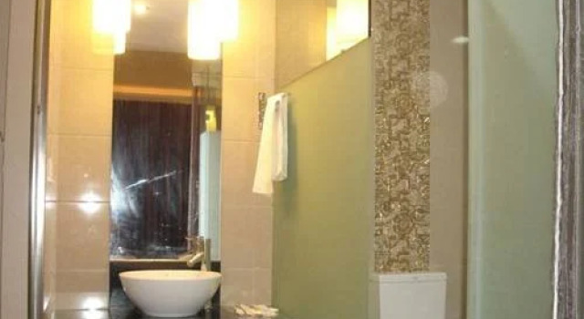 Nanjing New Noble Business Hotel, Rezerwuj Hotel Qin Huai 