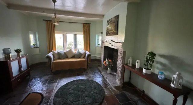 Cosy 4-bed Cottage - Scenic Retreat, Aga & Wifi, จอง บ้านพักตากอากาศ โบลตัน Greater Manchester