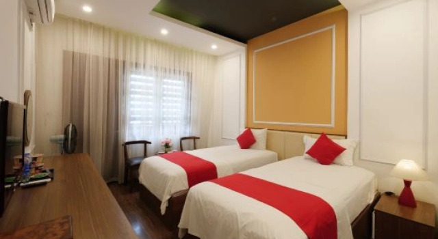 Семейный номер Standard Queen's Hotel