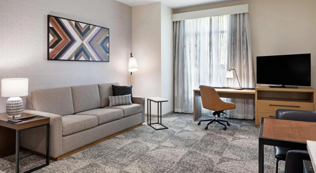 Residence Inn by Marriott Chatsworth, Забронировать Отель Чатсуорт San Fernando Valley