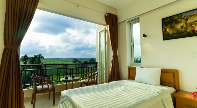 Ideal Villa, Rezervovat Vila Hotely v Quang Nam s parkováním, Parkování