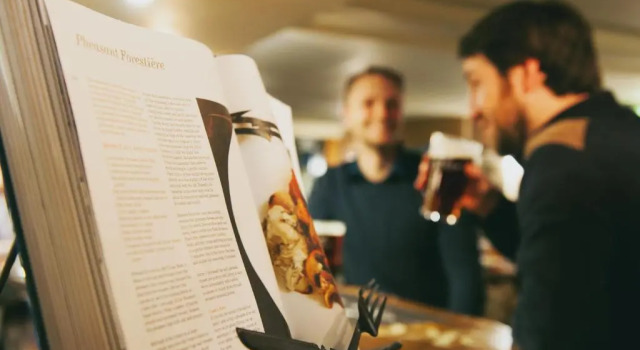 The Bunk Inn, Book Pension Newbury Berkshire