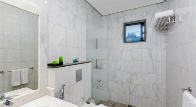 Номер Standard The Seasons Hotel