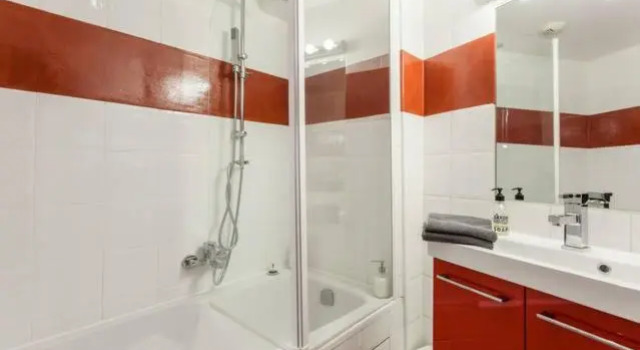 Апартаменты Appartement L'Entrecasteaux