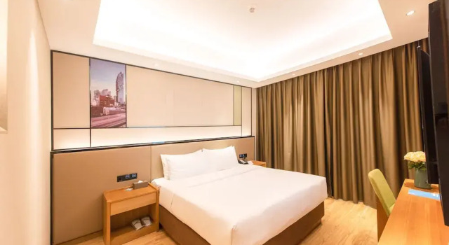 Номер Standard Rising Dragon International Hotel