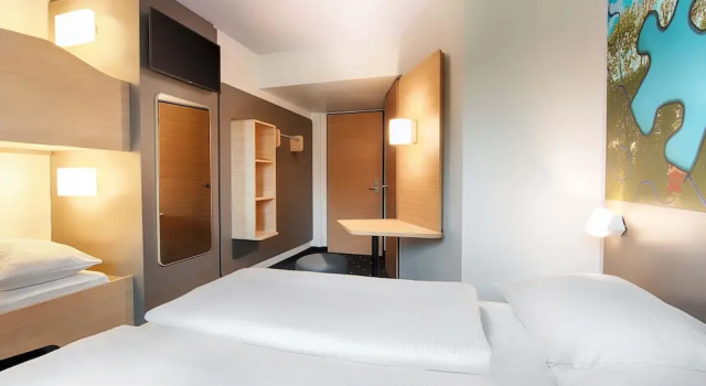 Четырёхместный номер Standard B&B Hotel Ravensburg