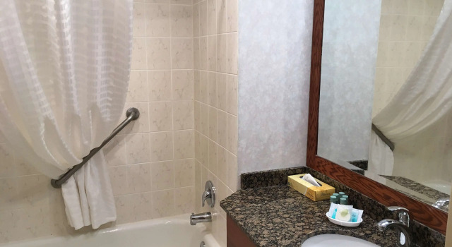 Четырёхместный номер Standard Best Western Voyageur Place Hotel