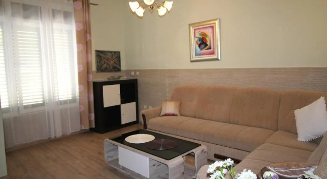 Apartment J&I, Prenota Appartamento Splitska 