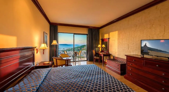 Двухместный номер Standard с видом на море Grand Hotel Gozo