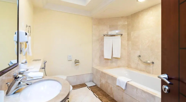 Апартаменты Royal Club By RVHR, Grandeur Residence Crescent Palm Jumeirah