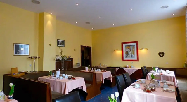 Номер Standard Central Hotel