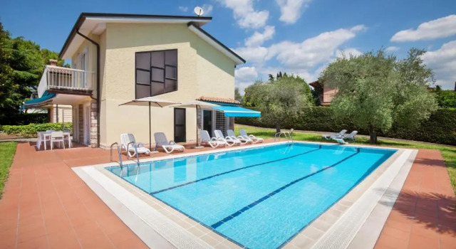 Вилла Villa Rose With Pool
