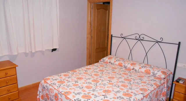 Hostal Donaire, Забронировать Отель Томельосо Ciudad Real Province, рядом с Дом-музей Антонио Лопеса Торреса