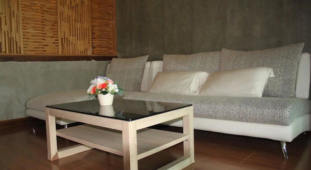 Baan Alisa Bed and Breakfast, Rezervovat Hotel Hotely v Central Thailand s parkováním, Parkování