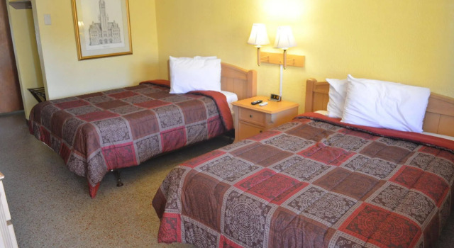 Economy Lodge, Buchen Sie Gasthaus Silver Springs Florida