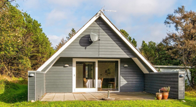 Tranquil Holiday Home in Ringkøbing near Sea, Rezerwuj Dom wakacyjny Domki letniskowe w Vestjylland, Domek