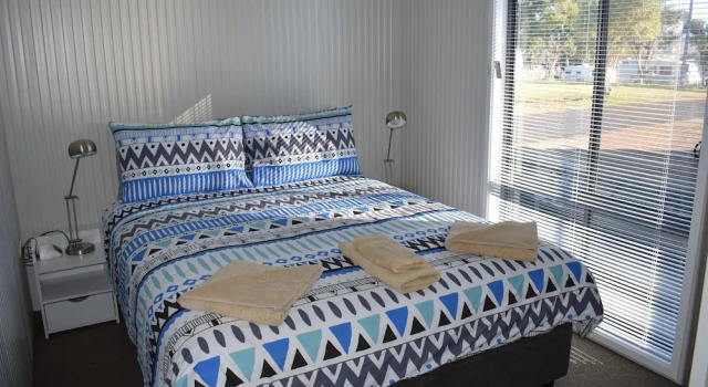 Бунгало Deluxe Bega Caravan Park
