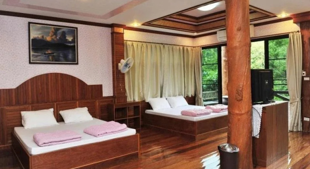 Baansuanrudee Resort, Забронировать Курортный отель Отели Чантхабури с бассейном, Бассейн