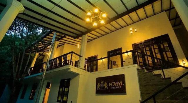 Seethawaka Royal Resort, Забронировать Курортный отель Отели Западной провинции 3 звезды, 3*