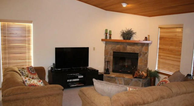 Fairway Village Condominiums