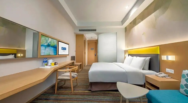 Двухместный номер Superior с видом на реку Holiday Inn Express Emei Mountain
