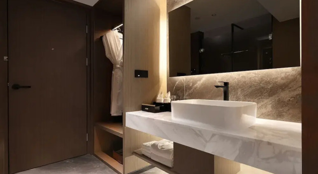 Четырёхместный номер Comfort Guangzhou Huayu Wanfu Hotel