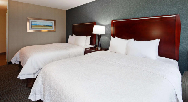 Четырёхместный номер Standard Hampton Inn & Suites Agoura Hills