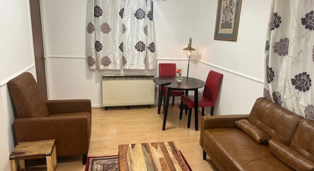 1BR-Sleeps2-Parking-QuietStay-CityCentre, Забронировать Отель Питерборо Soke of Peterborough, рядом с Peterborough Magistrates Court