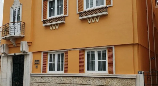 Inn Faro - Casa Amarela - Guest House