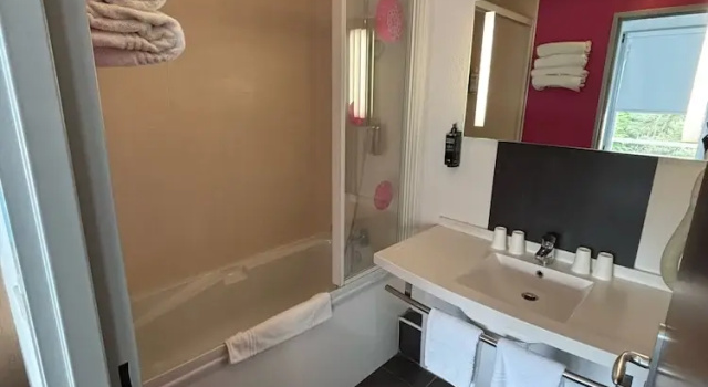 Люкс Standard ibis Styles Bethune Bruay la Buissière