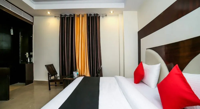 Capital O 24198 Hotel Sunrise Grand