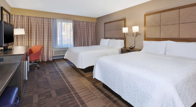 Hampton Inn Waterbury, Забронировать Отель Отели Уотербери 3 звезды, 3*