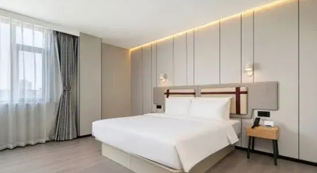 Люкс Homeinn Selected Hotel (Hongtong Lianhuacheng)