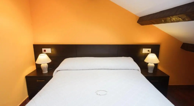 Apartamentos de Herminia, Book Lejlighed Hoteller i Verdicio med parkering, Parkering