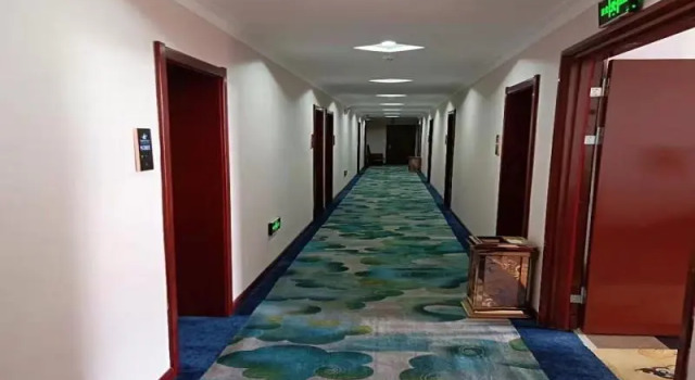 Shell Hotel Jiangsu Taizhou Pharmaceutical High-Tech Zone Taishida Road, Book Hotel Hotels in Taizhou with Parking, Parking