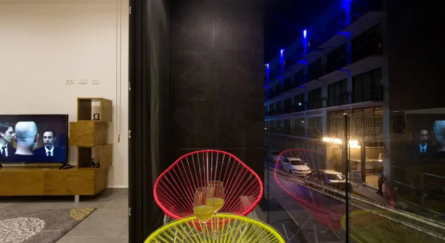 Двухместная студия с балконом Soul Hometown Apartments by Mikitito Rentals