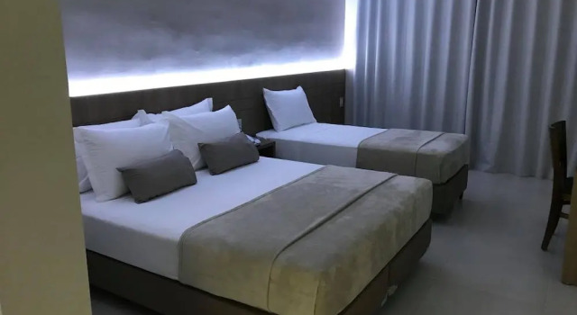Номер Luxury Confort Fronteira Hotel