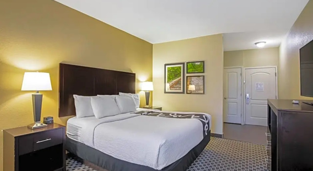 Номер Standard La Quinta by Wyndham Lexington South / Hamburg